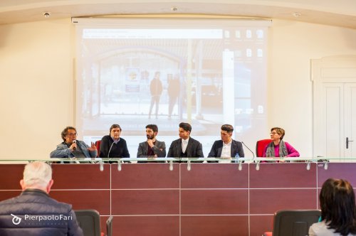 Poolz-Zemove-itesolivettilecce